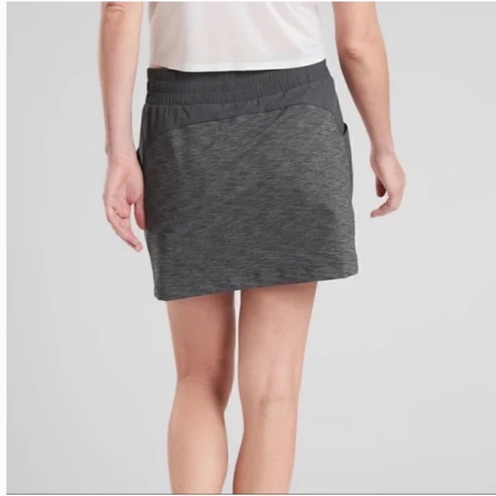 Excellent Condition Athleta Excursion Hybrid Larg… - image 3